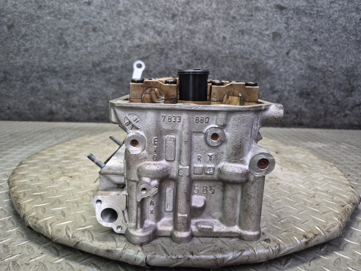 2006-2010 BMW E64 E63 M6 S85 V10 Engine Right Side Cylinder Head Assembly
