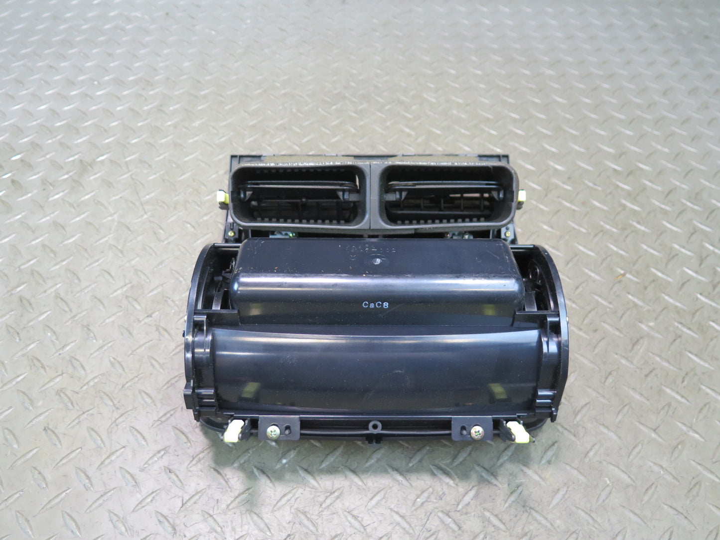 04-05 Lexus JCE10L IS300 Front Center Dash AC Air Vent w Storage Black Damaged