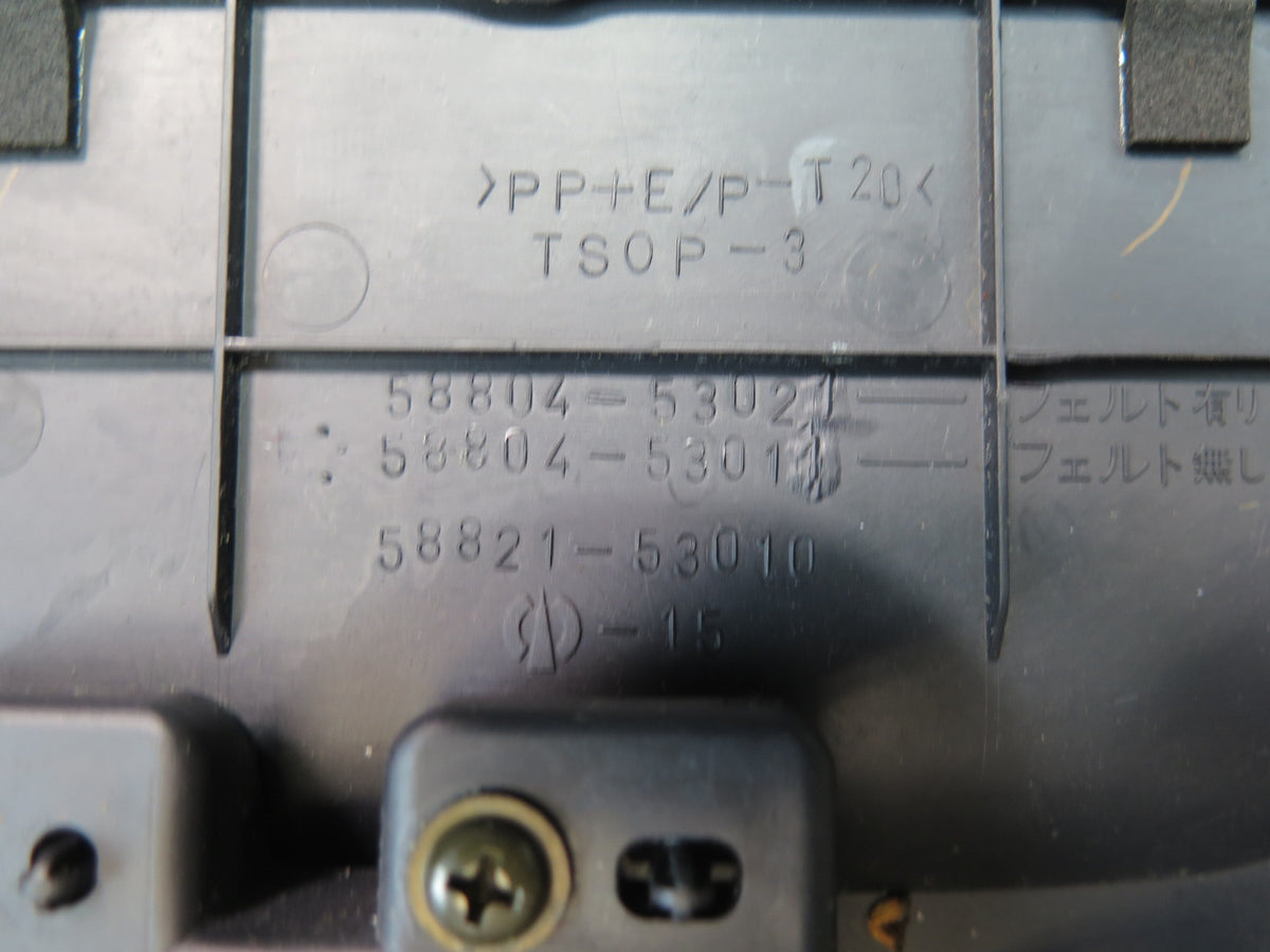 01-05 Lexus JCE10L IS300 Center Console Shifter Trim Panel 58804-53021 Damaged