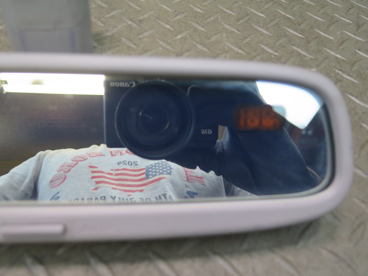 02-05 Lexus JCE10L IS300 Auto Dimming Interior Rear View Mirror w Compass OEM