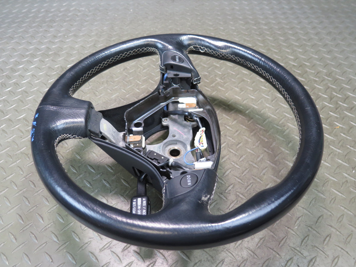 01-05 Lexus JCE10L IS300 A/T Leather Steering Black w Cruise Switch OEM