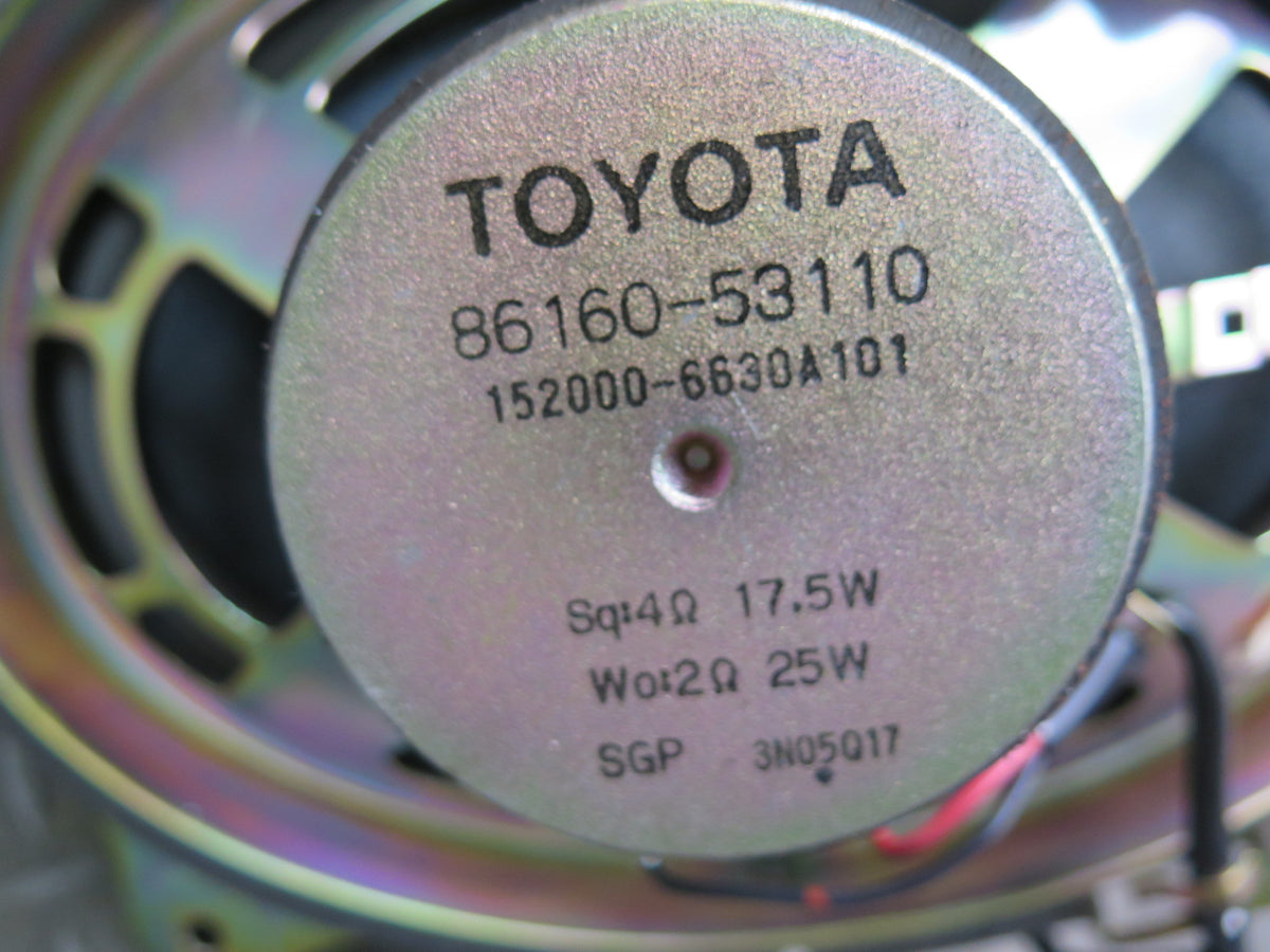 01-05 Lexus JCE10L IS300 Rear Deck Speaker 86160-53110 OEM