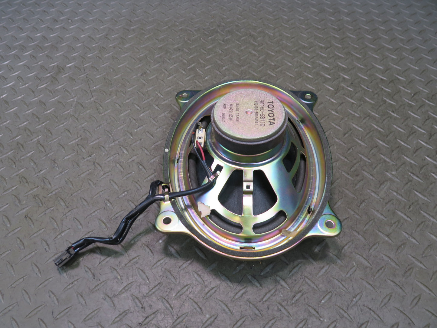 01-05 Lexus JCE10L IS300 Rear Deck Speaker 86160-53110 OEM