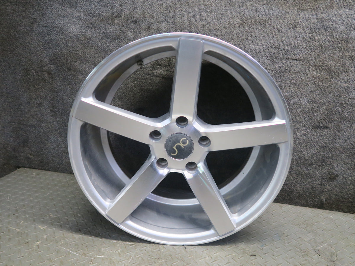 JNC JNC026 R18 18" Wheel Rim 18x8J ET35 5x120