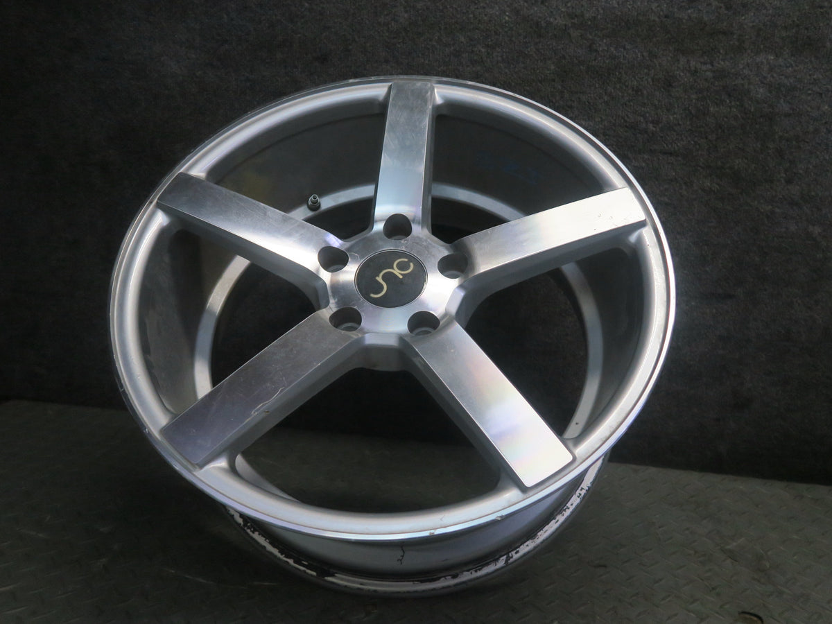 JNC JNC026 R18 18" Wheel Rim 18x8J ET35 5x120