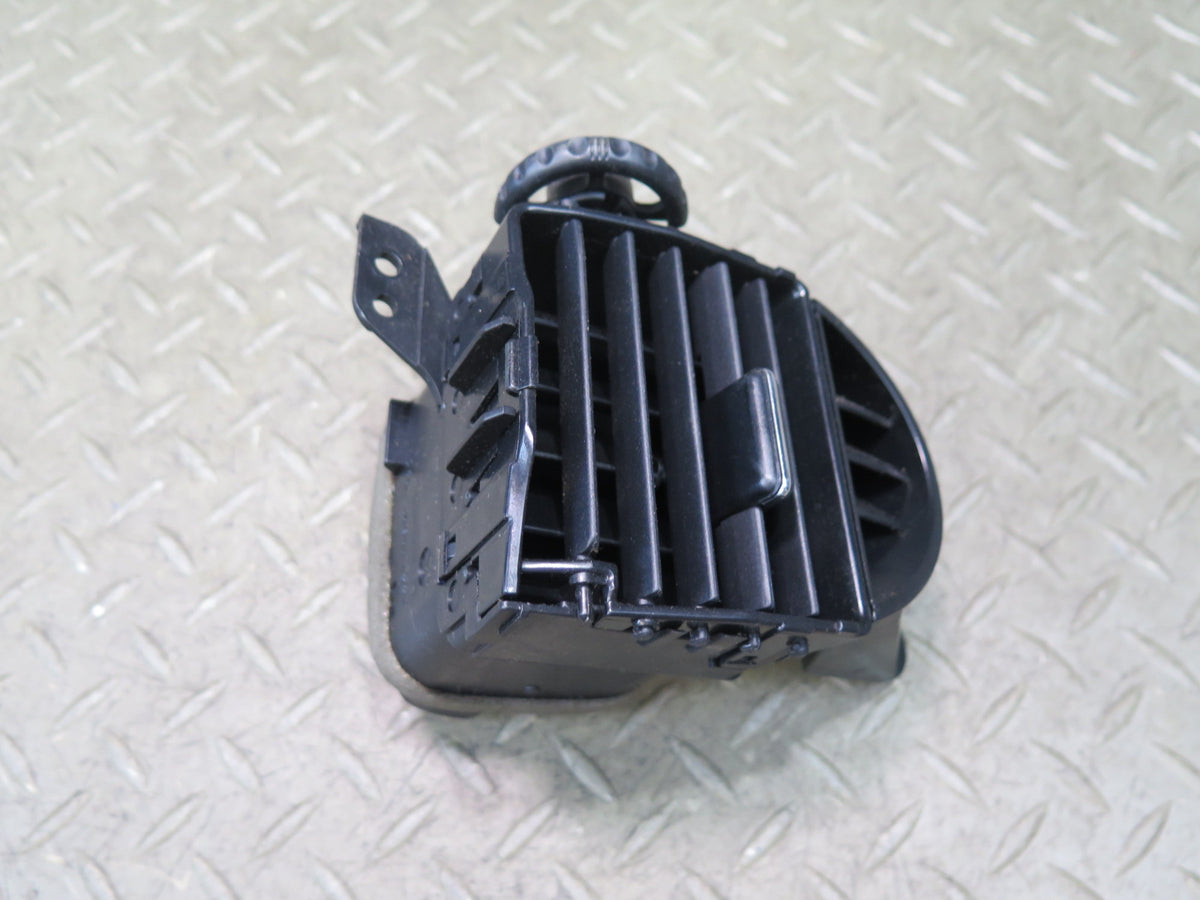 01-05 Lexus JCE10L IS300 Dash Front Left & Right A/C Air Vent Grille Set OEM