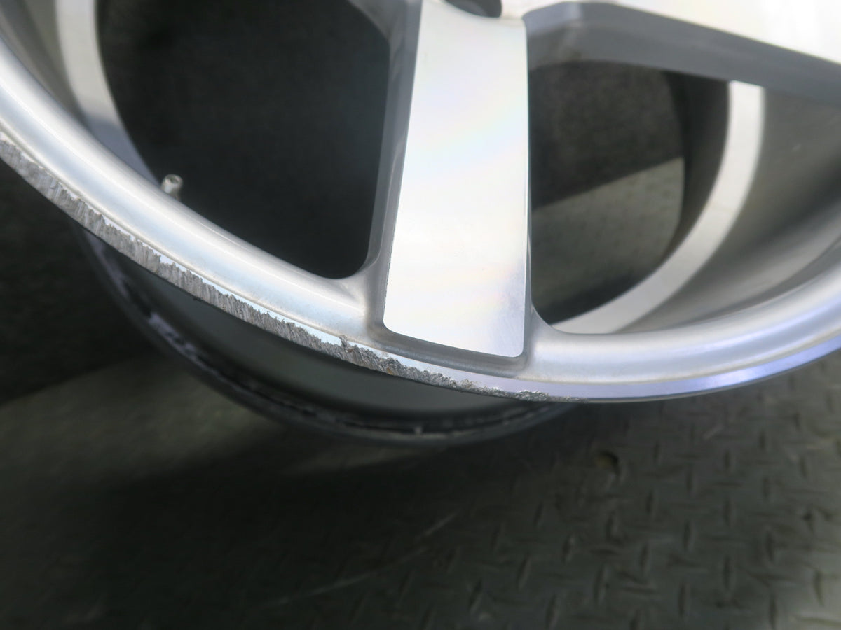 JNC JNC026 R18 18" Wheel Rim 18x9J ET32 5x120 Silver