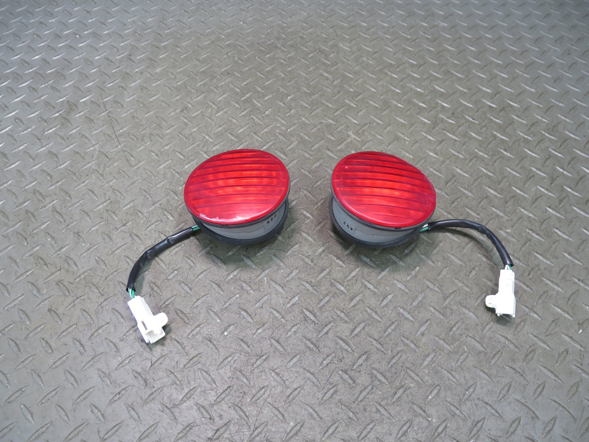 01-05 Lexus JCE10L IS300 Sedan Rear Left & Right Inner Tail Light Lamp Set OEM