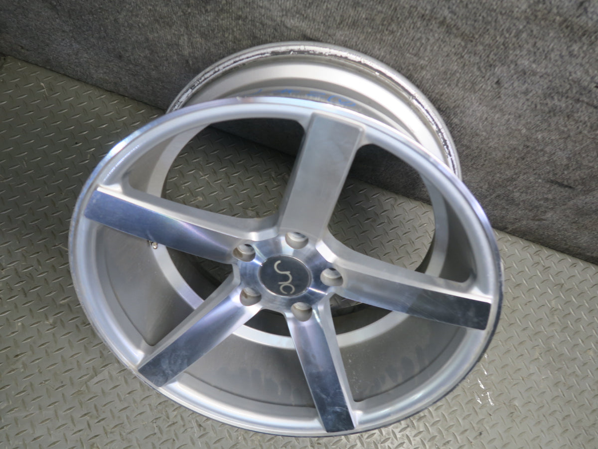 JNC JNC026 R18 18" Wheel Rim 18x9J ET32 5x120 Silver