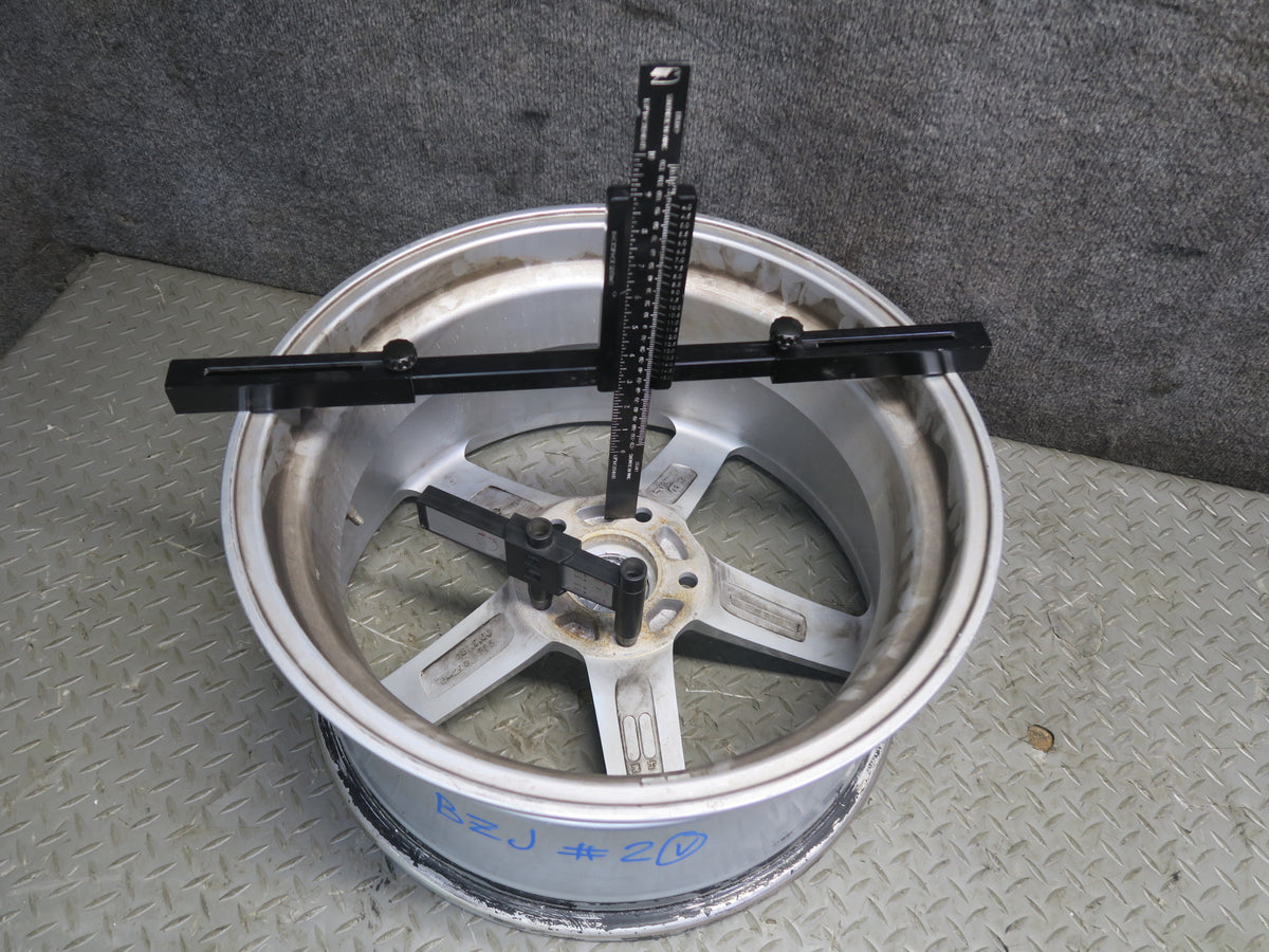 JNC JNC026 R18 18" Wheel Rim 18x9J ET32 5x120 Silver