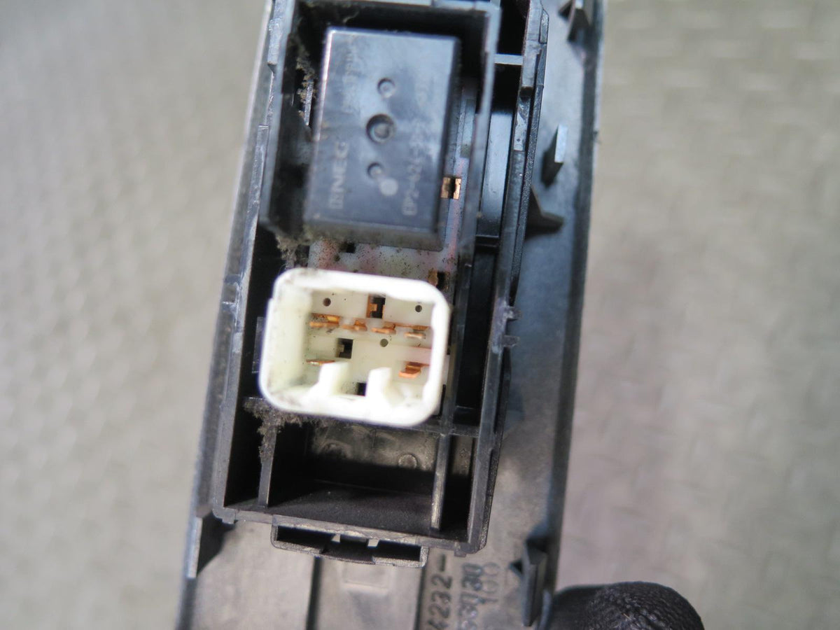 01-05 Lexus JCE10L IS300 Set of 4 Front & Rear Door Window Mirror Switch OEM