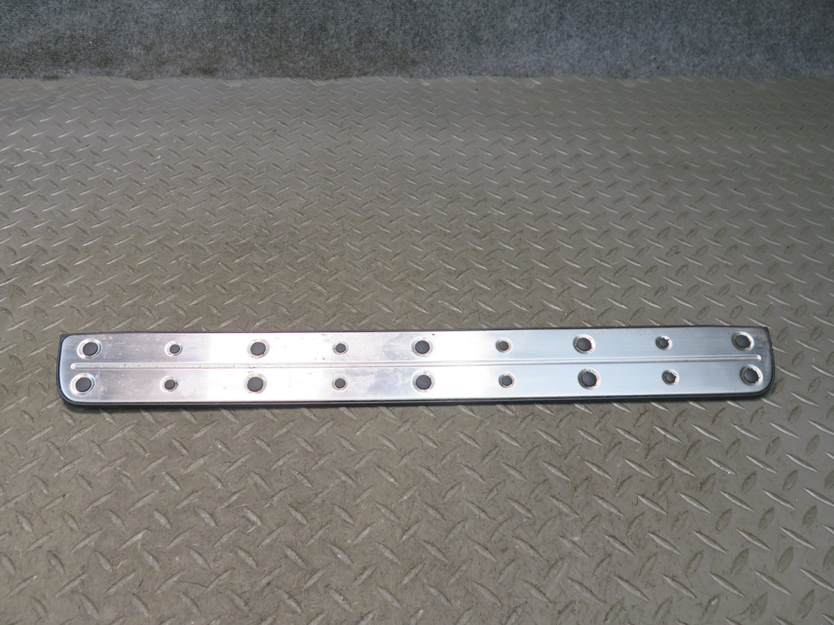 01-05 Lexus JCE10L IS300 Set of 4 Front & Rear Door Scuff Sill Plate Trim OEM