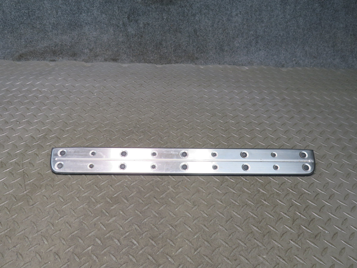 01-05 Lexus JCE10L IS300 Set of 4 Front & Rear Door Scuff Sill Plate Trim OEM
