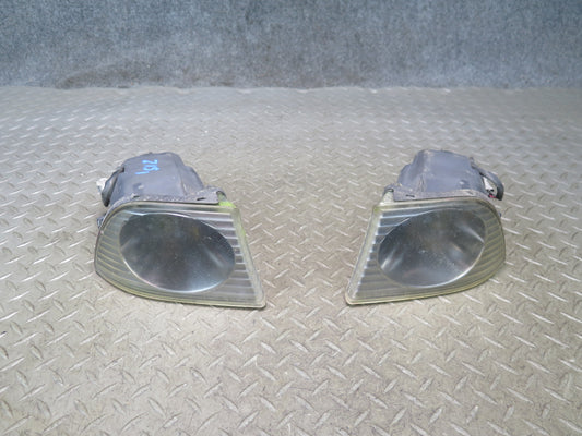 04-05 Lexus IS300 JCE10L Sedan Set of 2 Front Left & Right Fog Light Lamp OEM