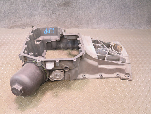 2014-2016 Porsche Panamera 970 3.0L Cwda Engine Upper Oil Pan w Filter Housing