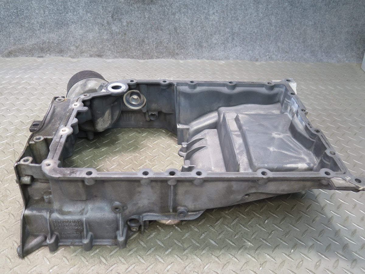 2014-2016 Porsche Panamera 970 3.0L Cwda Engine Upper Oil Pan w Filter Housing