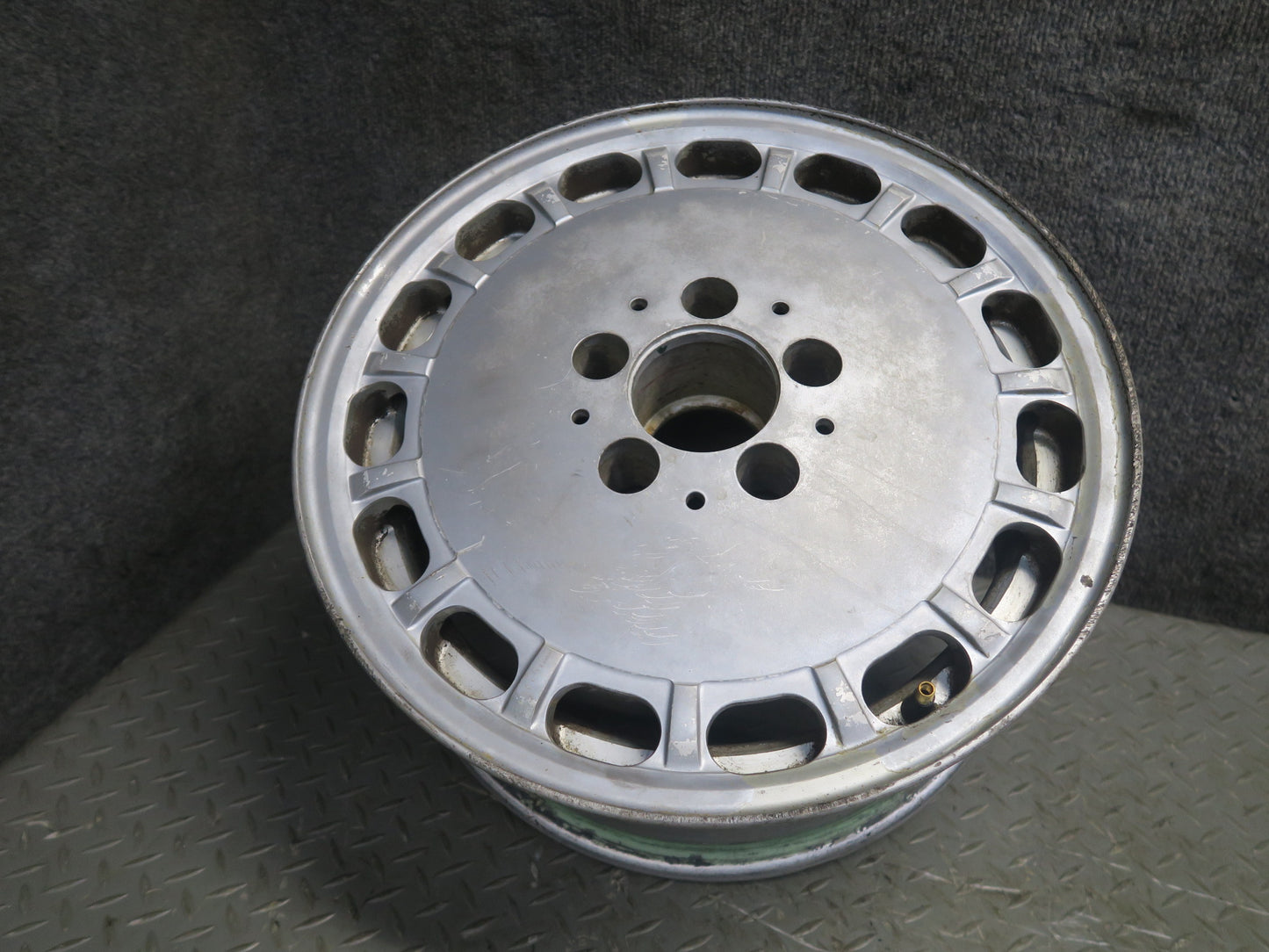 86-91 Mercedes W126 Set of 4 Factory R15 15" Alloy Wheel Rim 15x7J ET25 OEM