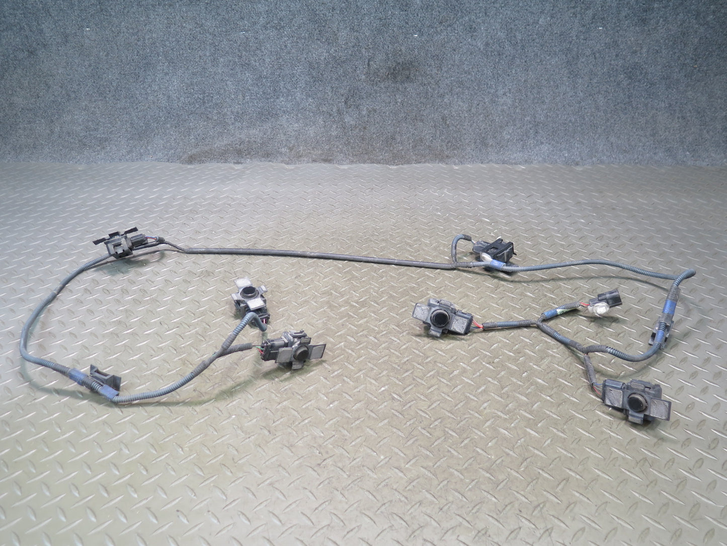 2010 Lexus UVF46L LS600h Front Bumper Parking Distance Sensor Wiring Set OEM