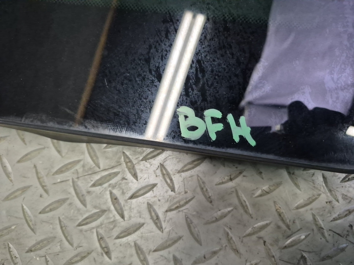 97-03 BMW E39 540i Sunroof Glass Window Panel OEM