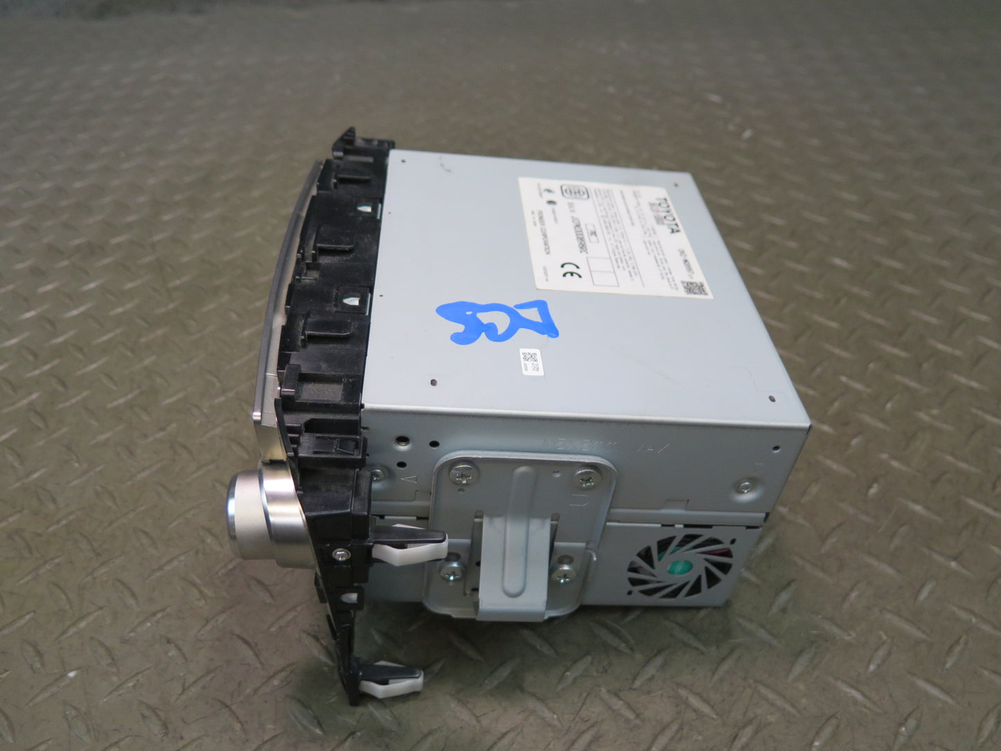 10-12 Lexus UVF46L LS600h Mark Levinsion Radio CD Player Receiver OEM