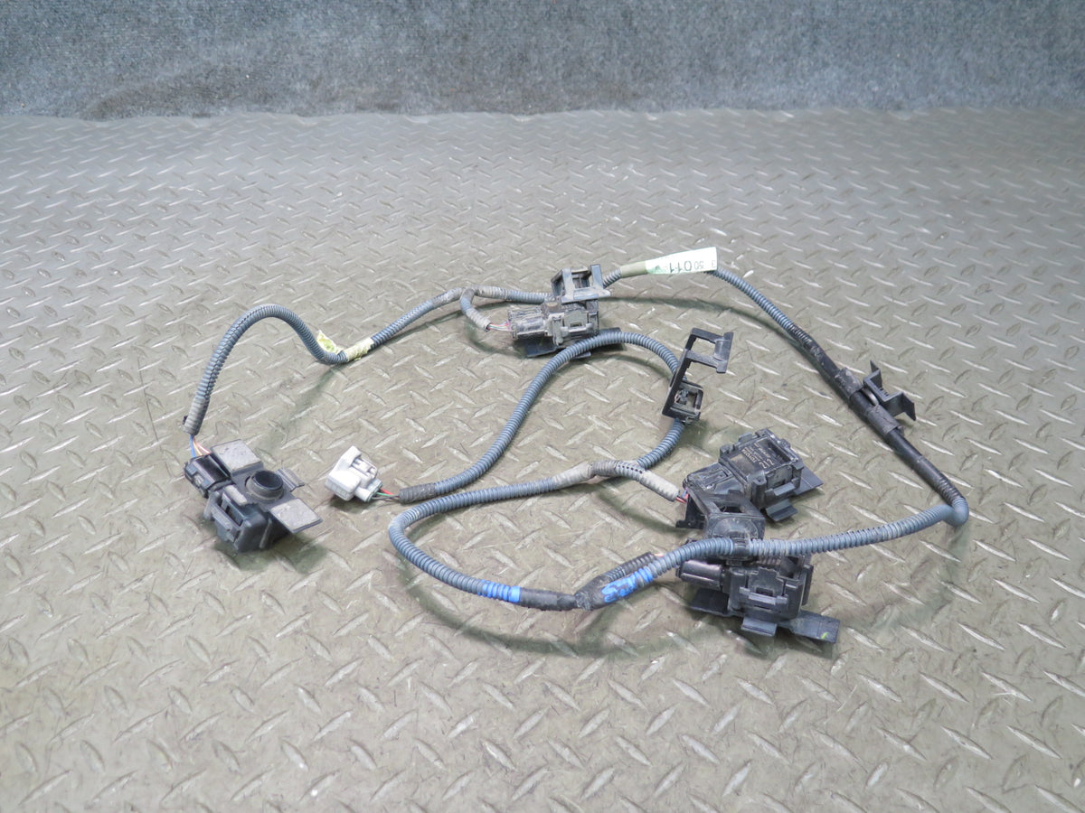 2010 Lexus UVF46L LS600h Rear Bumper Parking Distance Sensor Wiring Set OEM