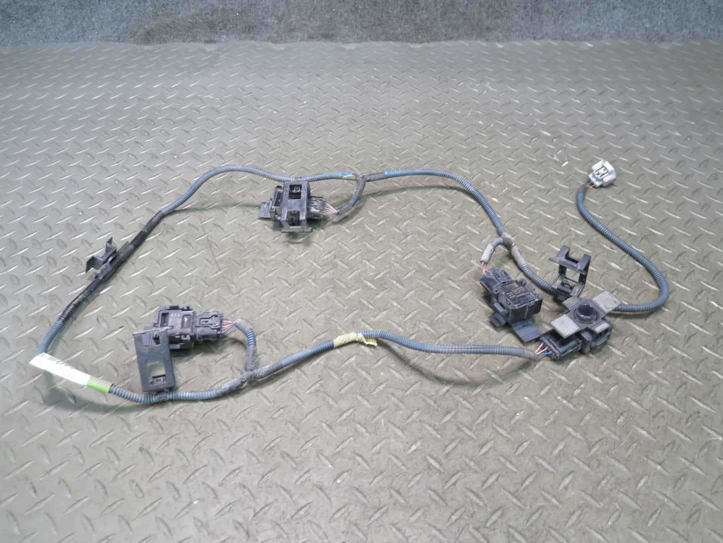 2010 Lexus UVF46L LS600h Rear Bumper Parking Distance Sensor Wiring Set OEM