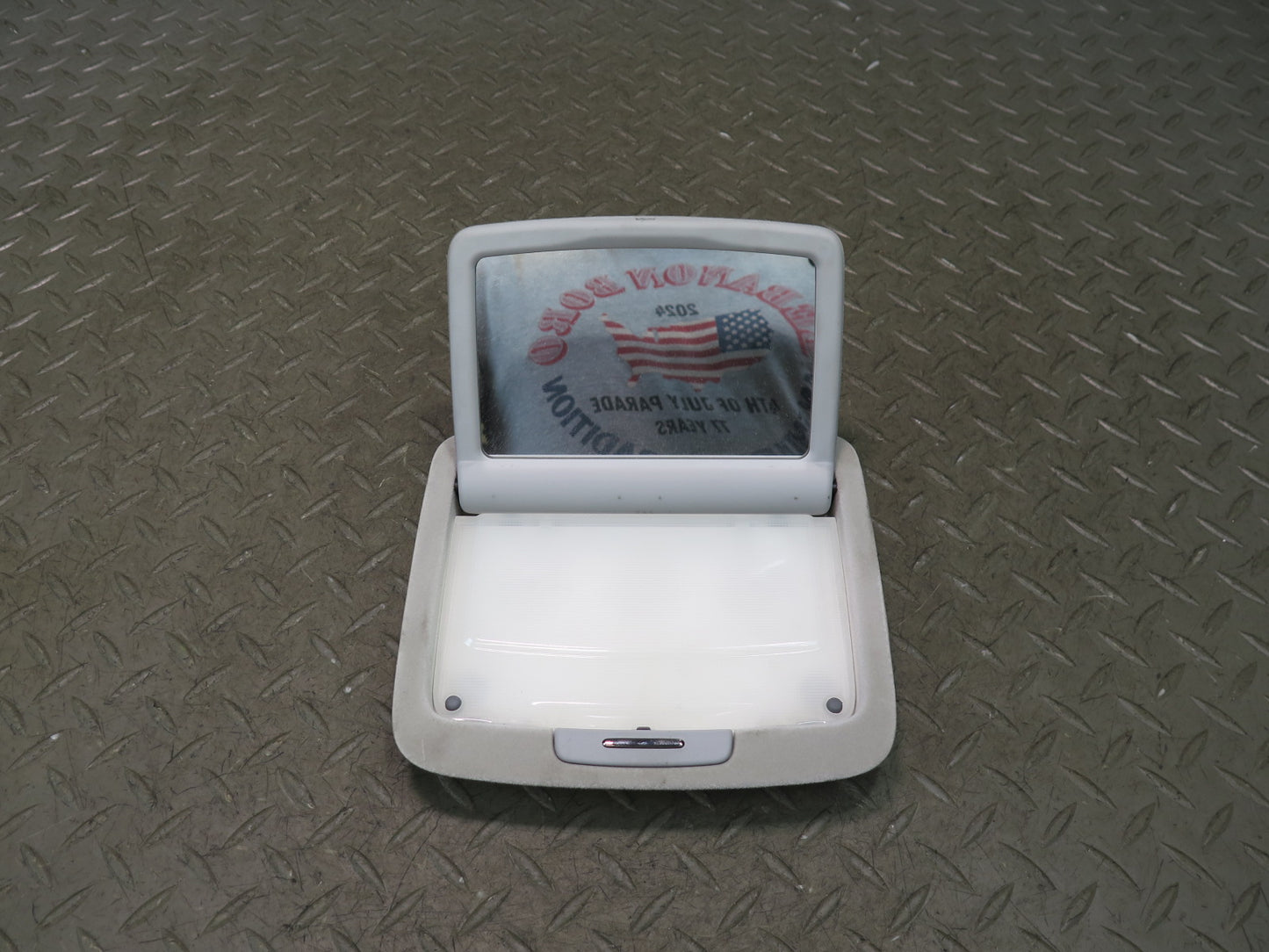 08-16 Lexus UVF46L LS600h Set of 2 Rear Left & Right Vanity Mirror OEM