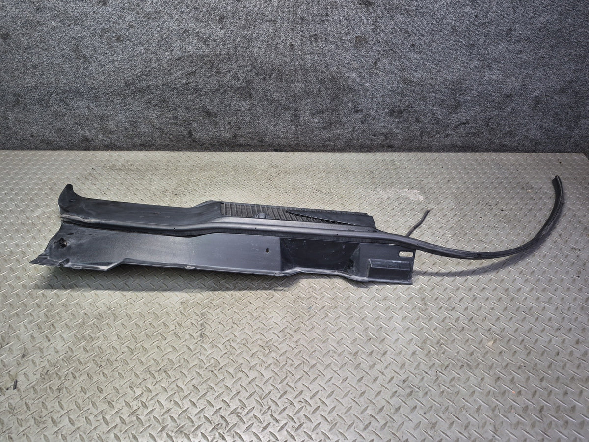 02-08 Dodge RAM 1500 DR Set of 2 Front Windshield Wiper Vent Cowl Trim Panel OEM