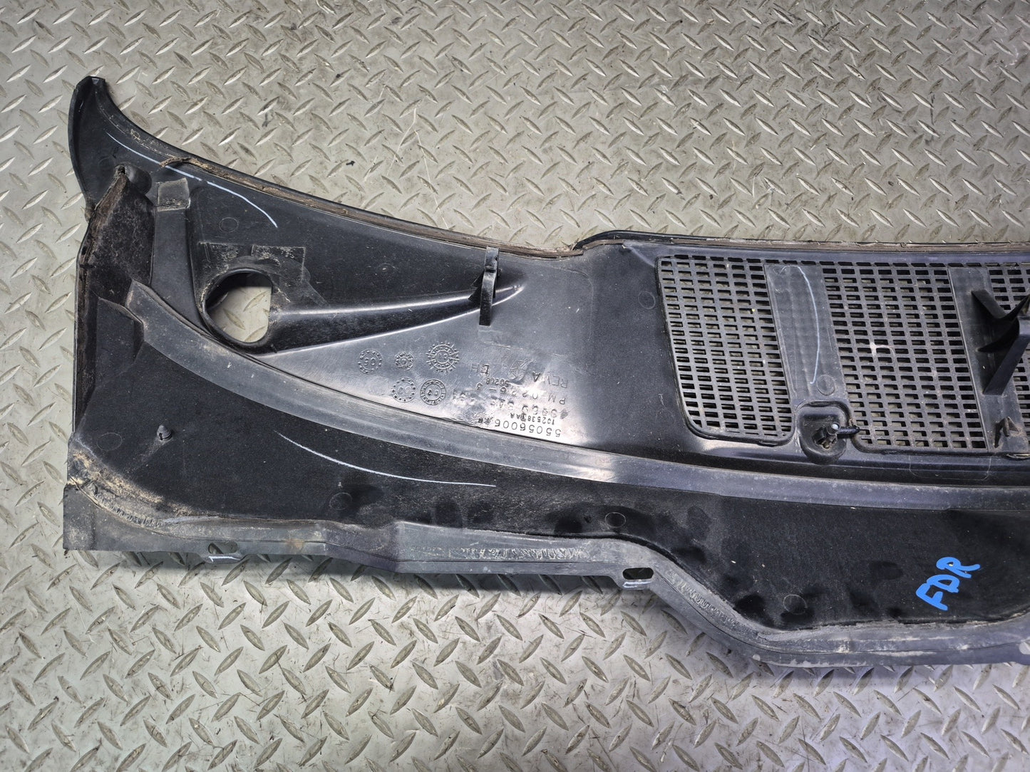 02-08 Dodge RAM 1500 DR Set of 2 Front Windshield Wiper Vent Cowl Trim Panel OEM