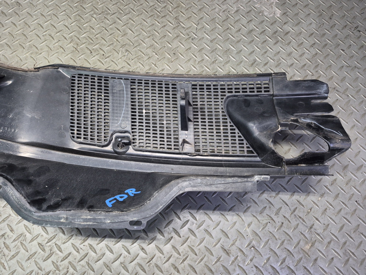 02-08 Dodge RAM 1500 DR Set of 2 Front Windshield Wiper Vent Cowl Trim Panel OEM
