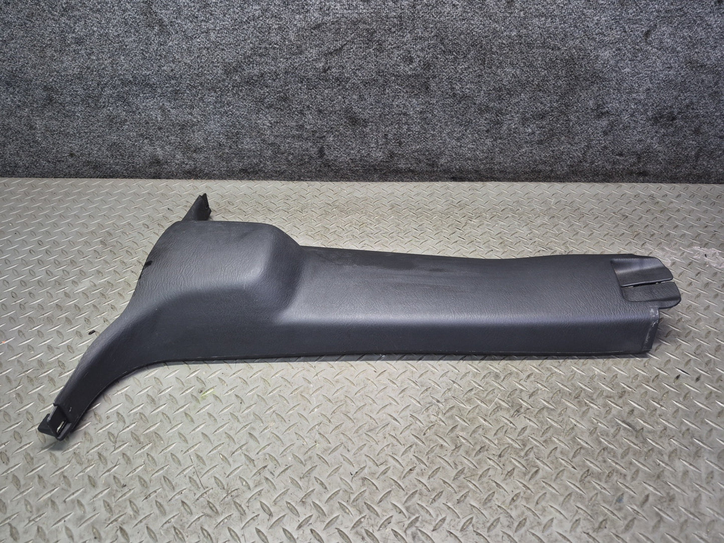 02-08 Dodge RAM 1500 DR Crew CAB 4DOOR Set of 4 Interior B Pillar Trim Panel OEM
