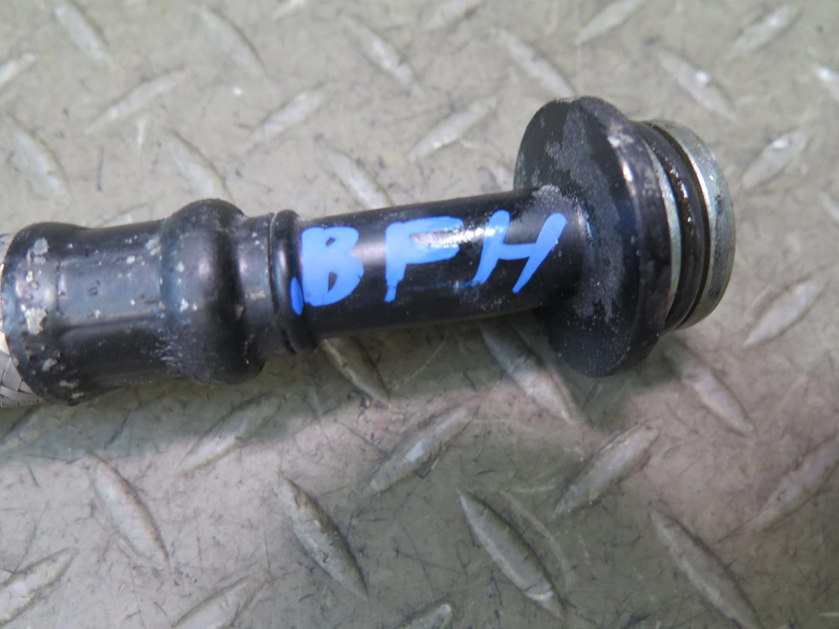 97-98 BMW E39 540i M62 Set of 2 Engine Oil Cooler Hose Pipe Line OEM