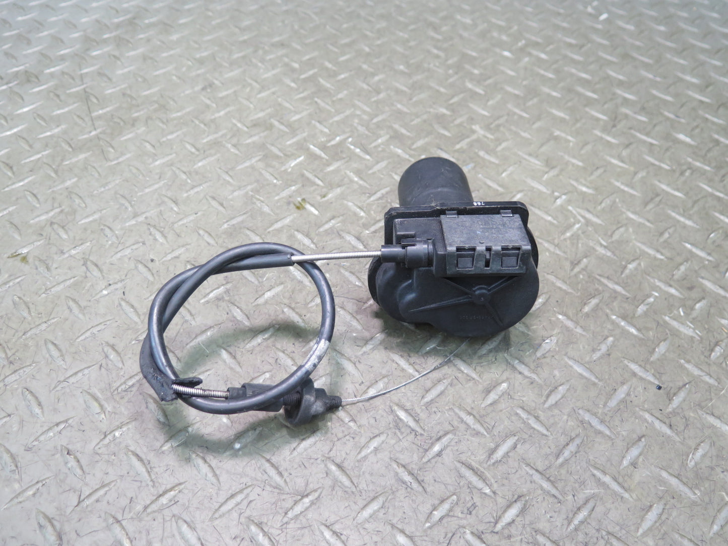 97-03 BMW E39 540i Cruise Control Actuator Motor 1162548 OEM