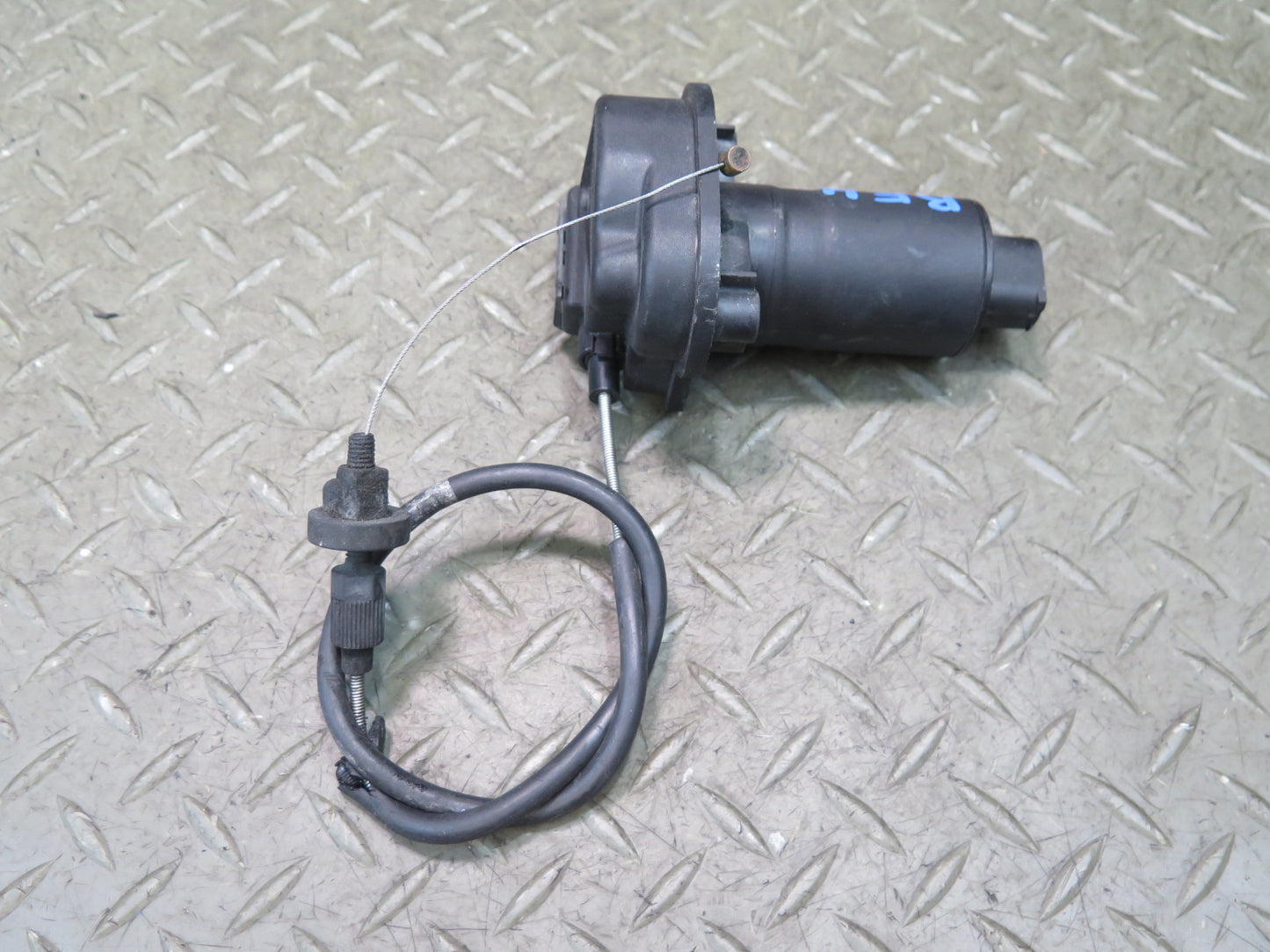 97-03 BMW E39 540i Cruise Control Actuator Motor 1162548 OEM