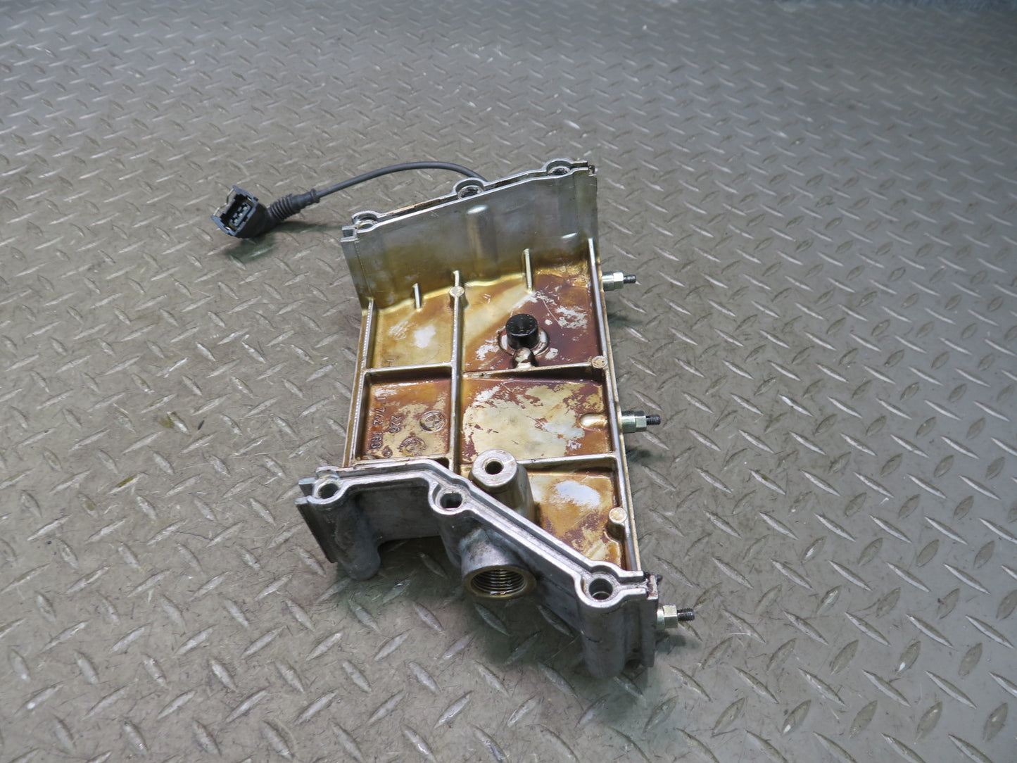 97-98 BMW E39 540i M62 Set of 2 Engine Timing Chain Cover Plate OEM