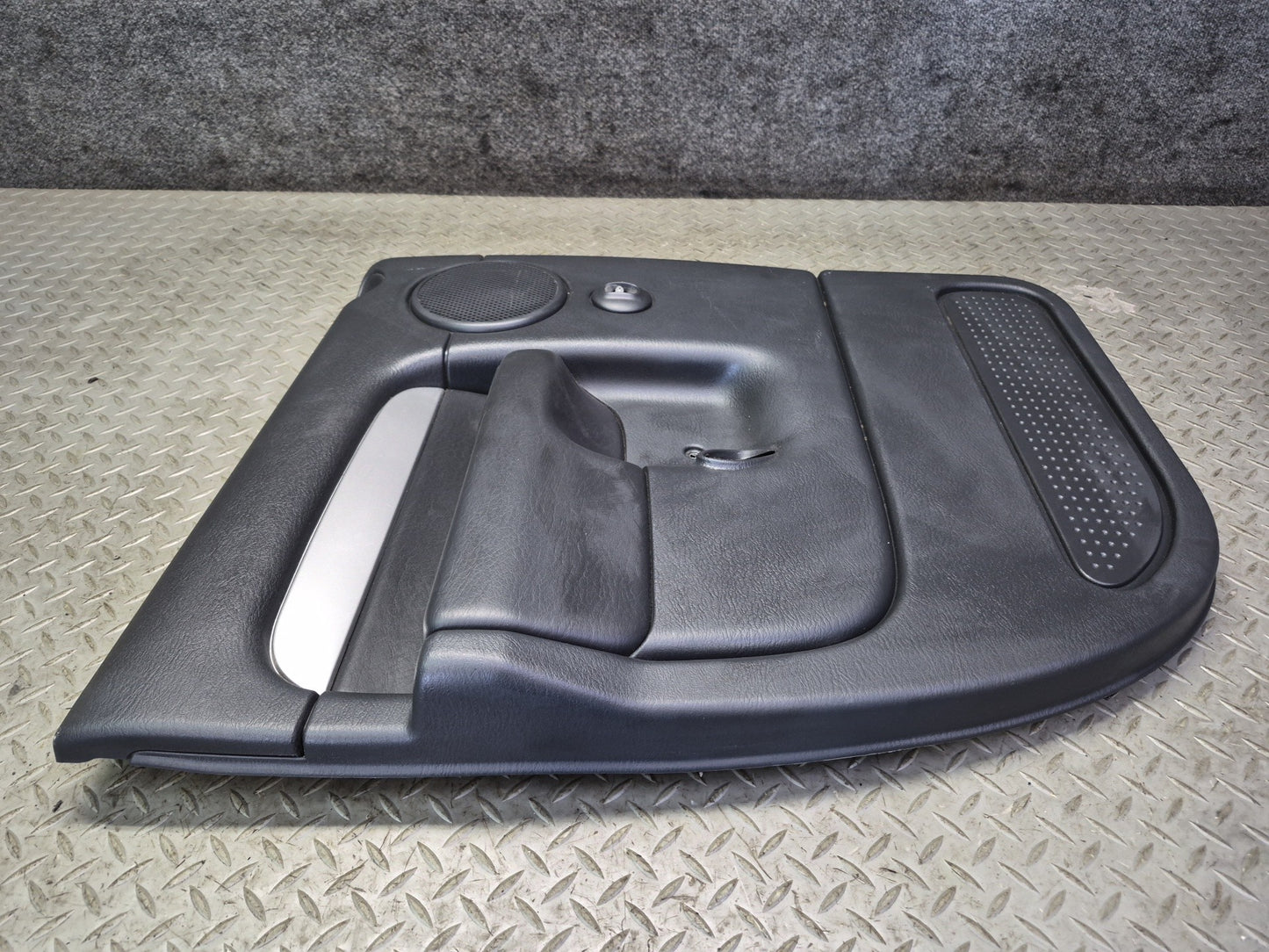 02-05 Dodge RAM 1500 DR Crew CAB Rear Door Interior Trim Cover Panel Set OEM