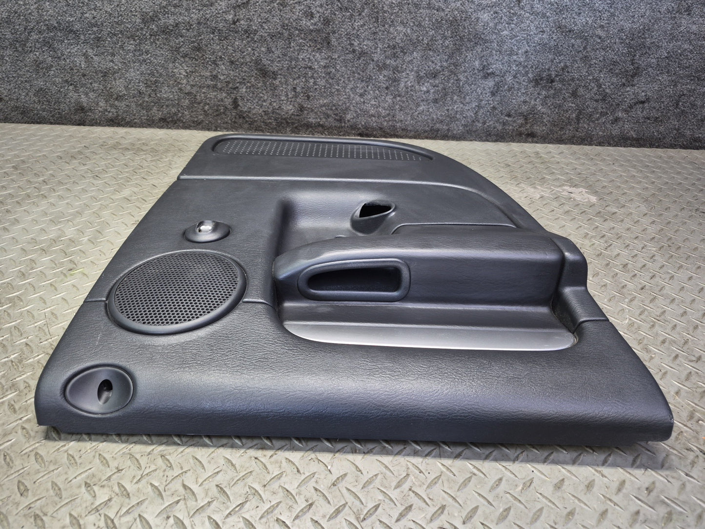 02-05 Dodge RAM 1500 DR Crew CAB Rear Door Interior Trim Cover Panel Set OEM