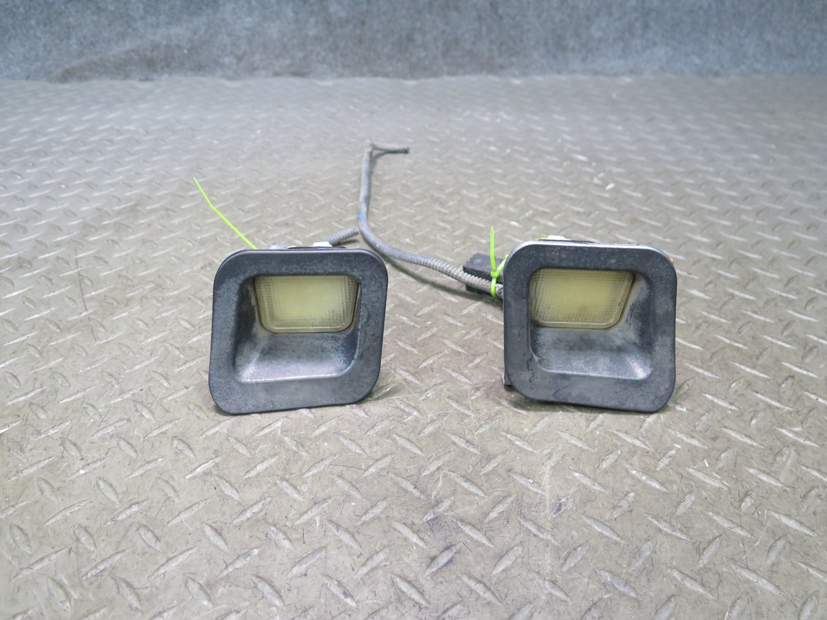 02-08 Dodge RAM 1500 DR Set of 2 Rear Left & Right License Light Lamp OEM