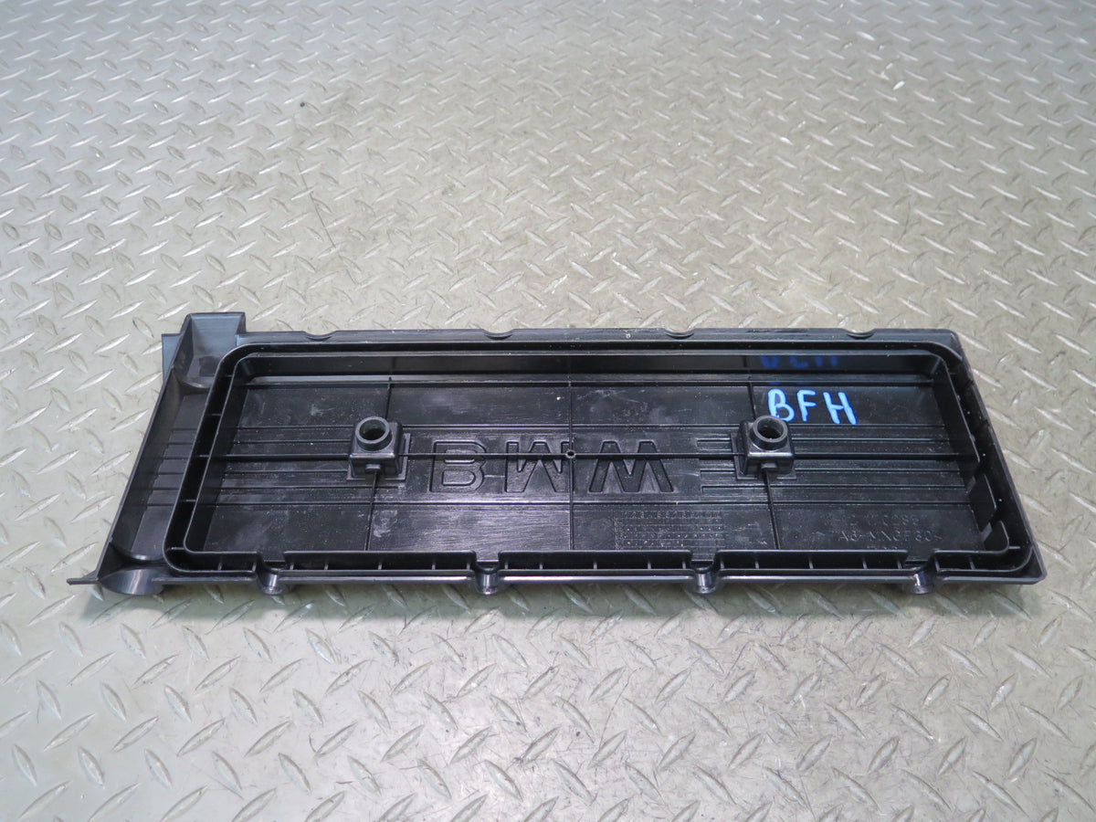 97-03 BMW E39 540i M62 Set of 2 Engine Cylinder Head Valve Cover OEM