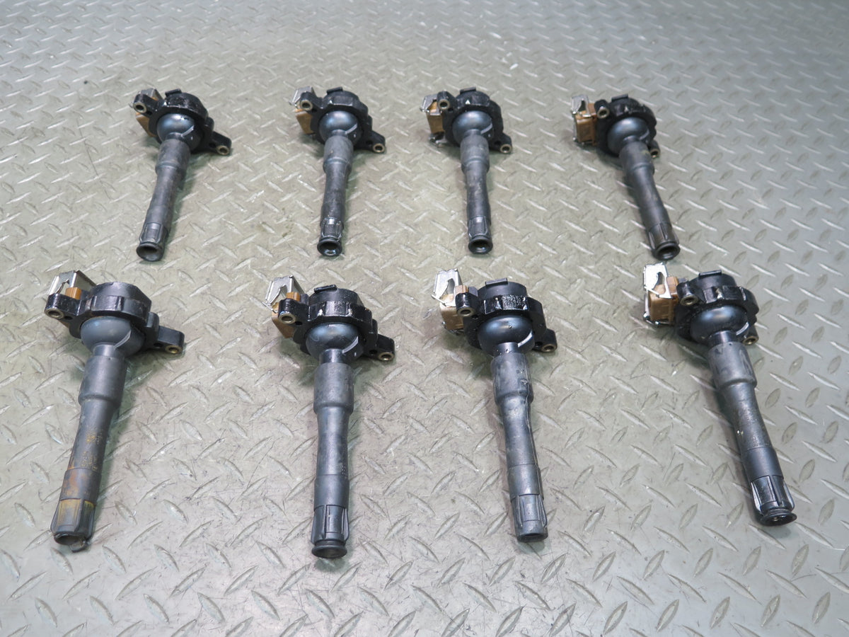 97-03 BMW E39 540i M62 4.4L Set of 8 Engine Ignition Coil 1748017 OEM
