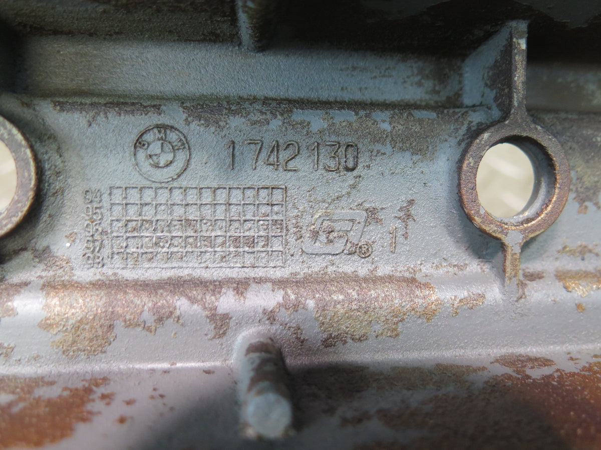 97-98 BMW E39 540i M62 Set of 2 Engine Cylinder Head Valve Cover OEM