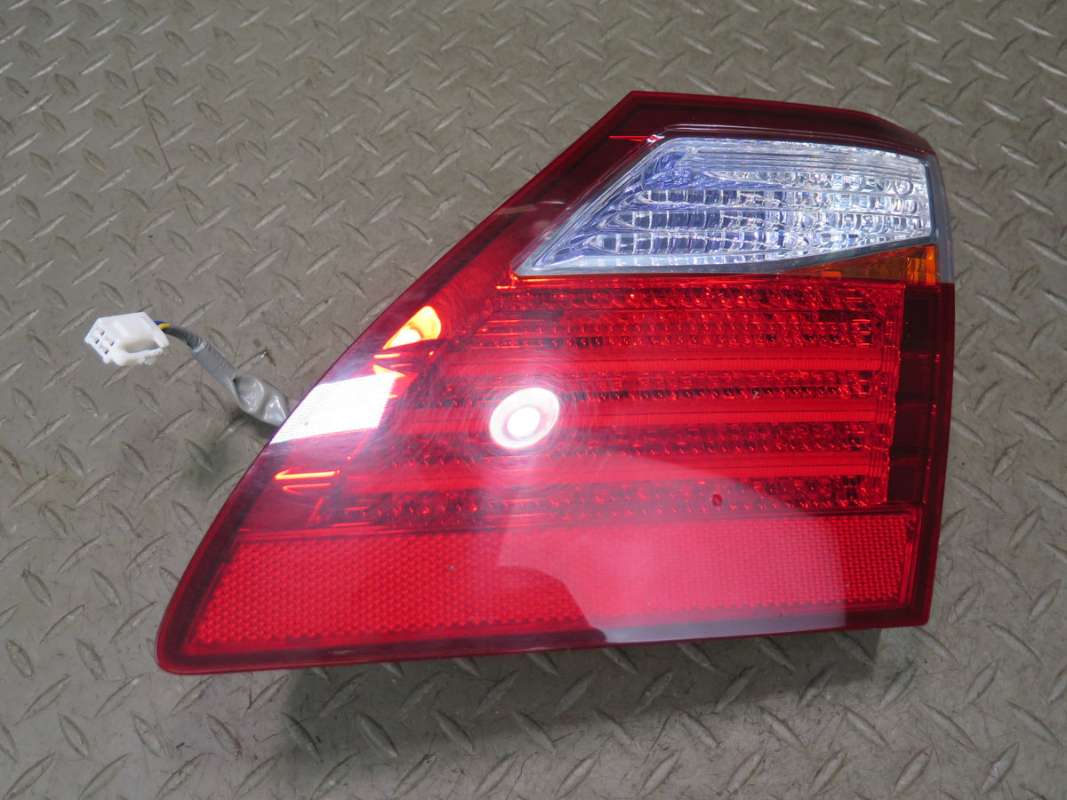 10-12 Lexus UVF46L LS600h Rear Right Inner Trunk Lid Tail Light Lamp OEM