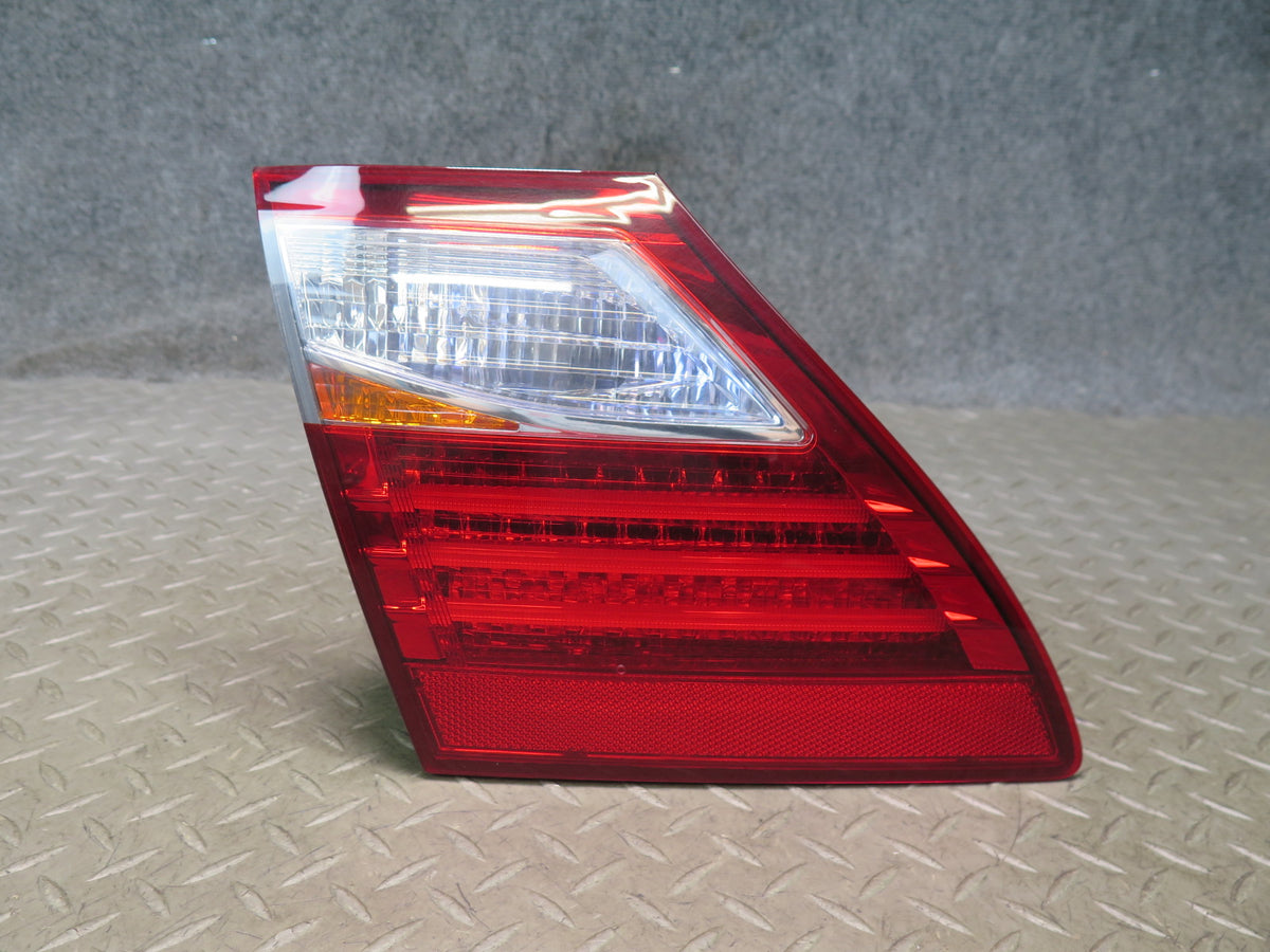 10-12 Lexus UVF46L LS600h Rear Left Inner Trunk Lid Tail Light Lamp OEM