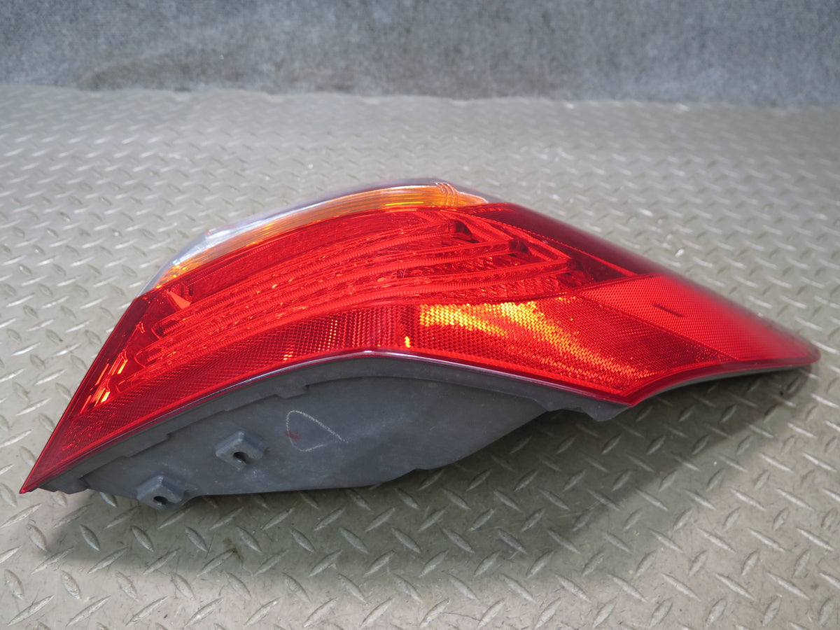 10-12 Lexus UVF46L LS600h Rear Right Outer Tail Light Lamp OEM