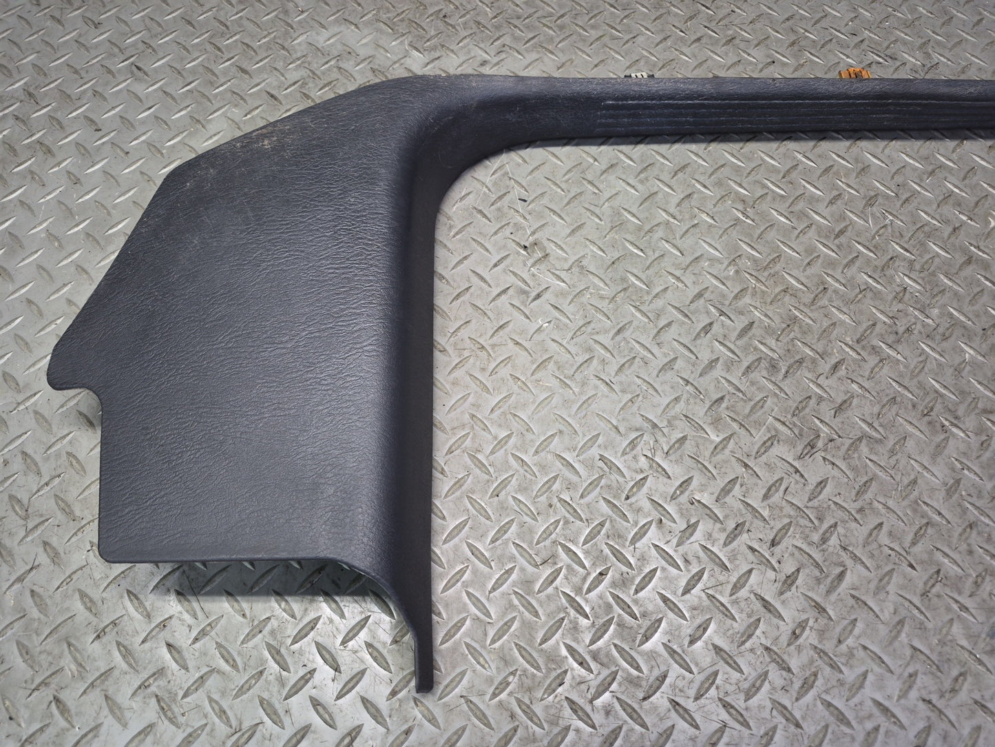 02-05 Dodge RAM 1500 DR Crew CAB Set of 2 Front Kick Trim Cover Panel Black OEM