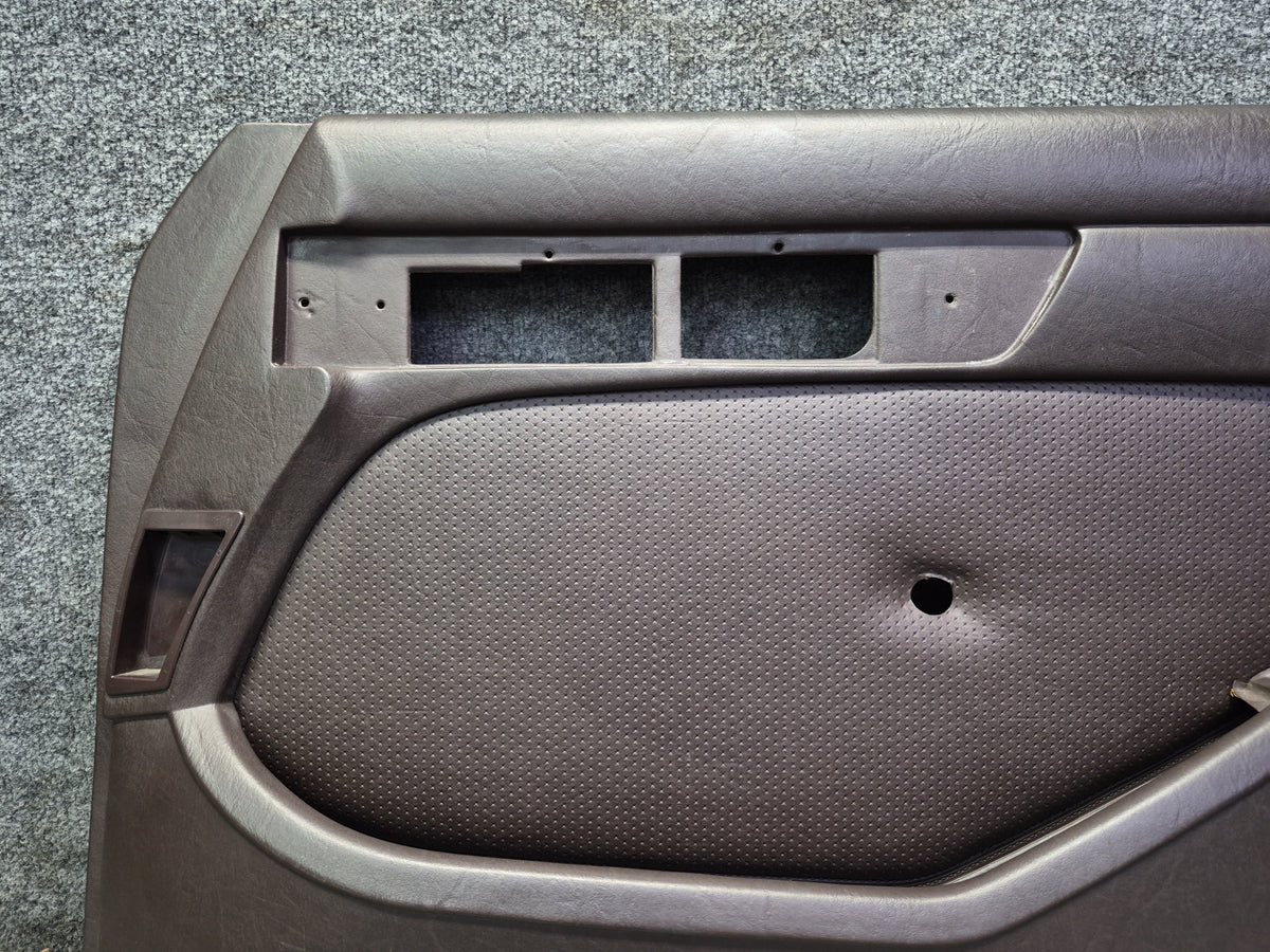 86-91 Mercedes W126 560SEL Sedan Set of 2 Front Door Interior Trim Panel OEM