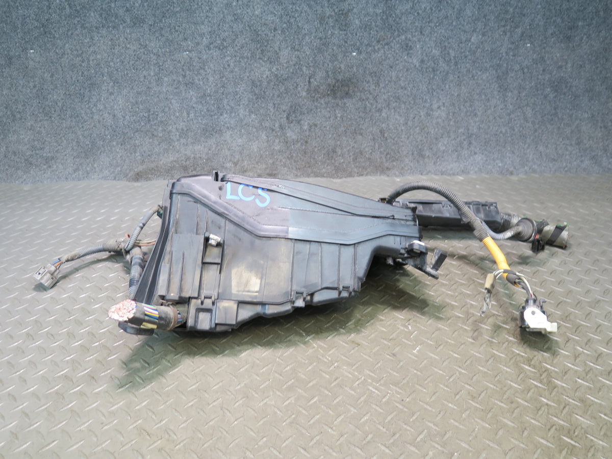 08-16 Lexus UVF46L LS600h 2URFSE Engine Bay Junction Fuse Relay Box Module OEM