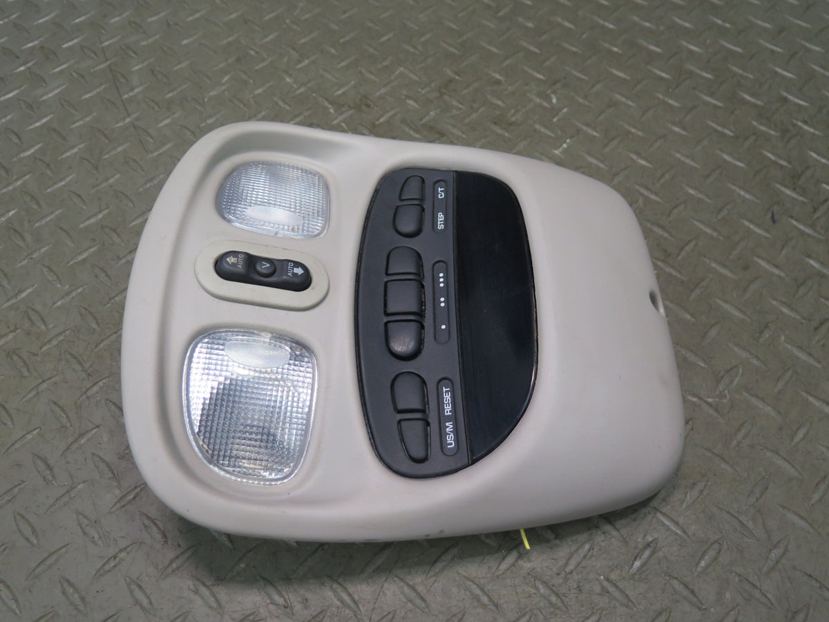 02-08 Dodge RAM 1500 DR Overhead Console Dome Reading Light Lamp OEM
