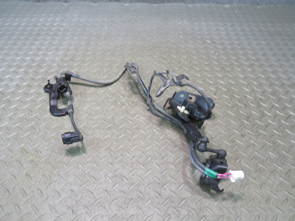 08-16 Lexus UVF46L LS600h Rear Left Suspension Height Level Sensor OEM
