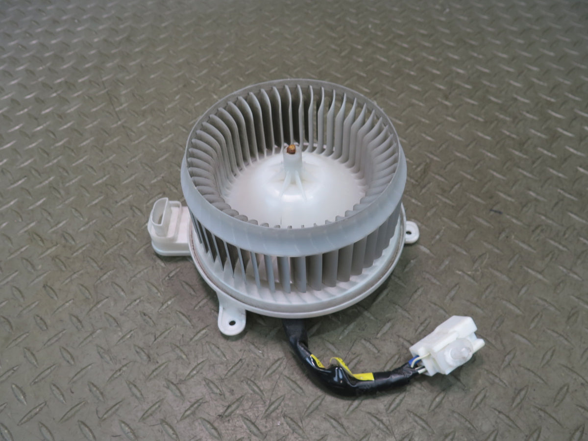 08-11 Lexus UVF46L LS600h Front A/C Heater Blower Motor Fan 87103-50100 OEM